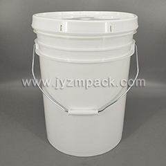 20 Liter plastic bucket with plastic spout cap